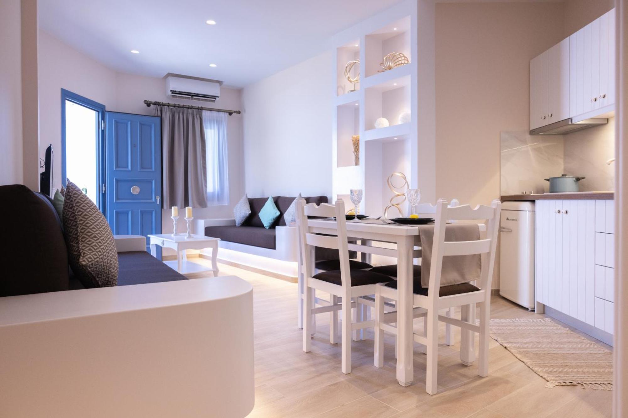 Rodavgi Apartments Andros Town Exterior photo